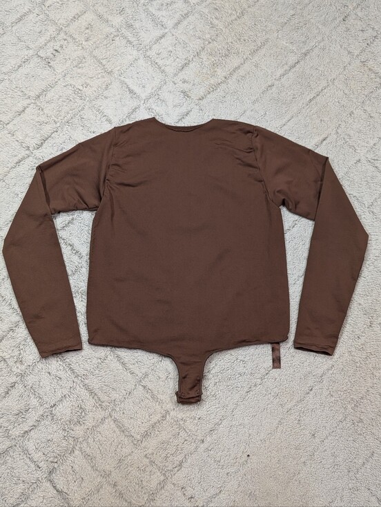 SKIMS Tops - Skims Top Womens 2X/3X Brown Cocoa Bodysuit Long Sleeve Crew Neck Soft